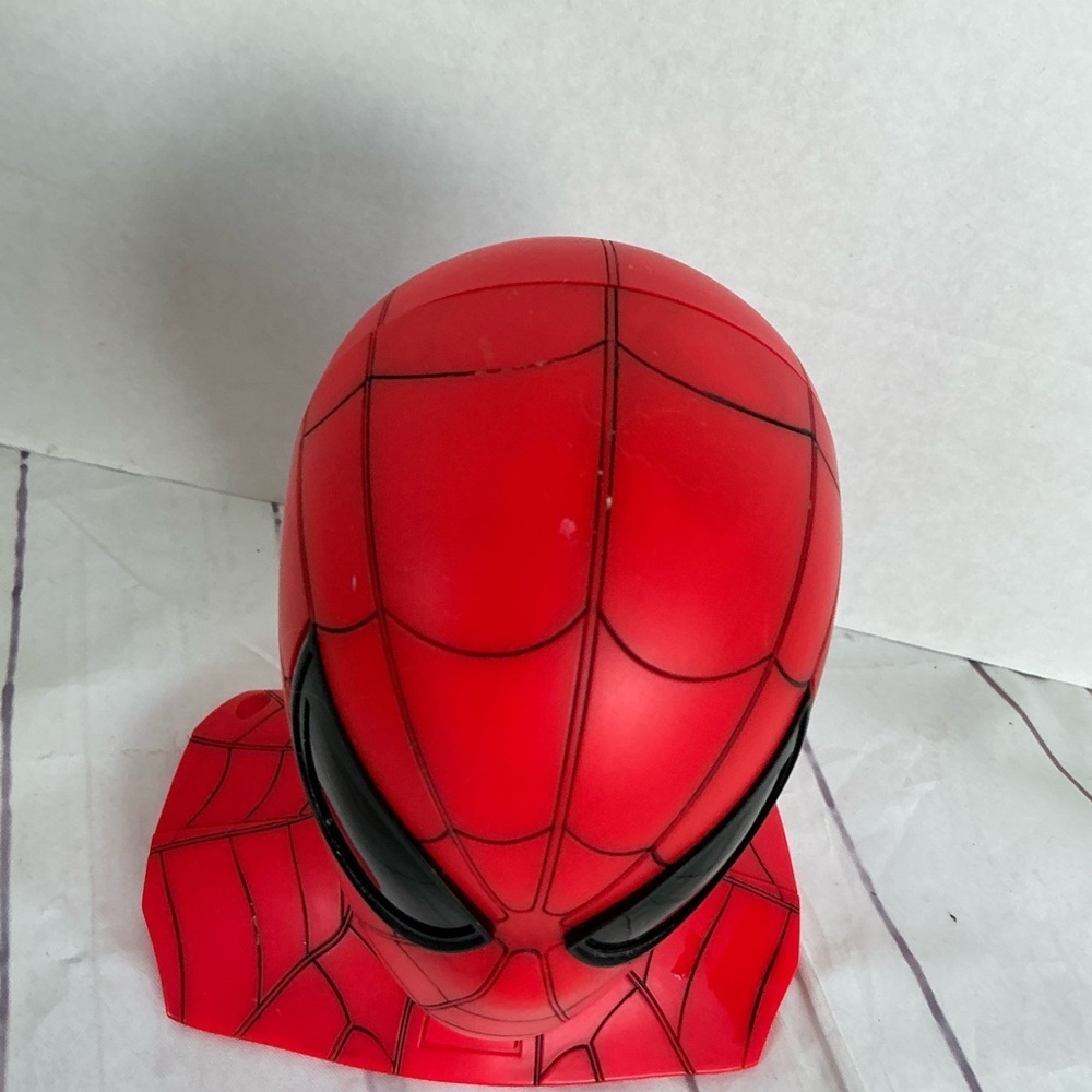 Marvel Red Spider-Man Marvel Spider-Man Bluetooth Speaker With Animated Eyes - Picture 2 of 7